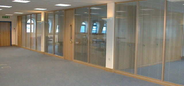 klassic series office partitioning